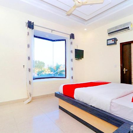 Hotel O Sangam Resort Shāhpur Buitenkant foto